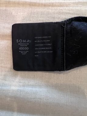 Soma Black 3-Column Bra - 40 DDD